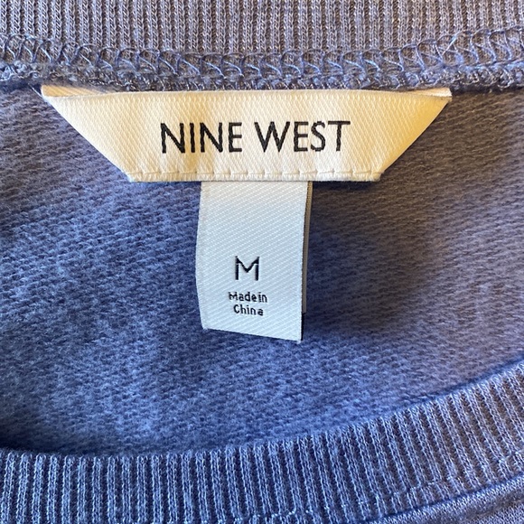 Be the best version of you. Sweatshirt - Picture 4 of 4